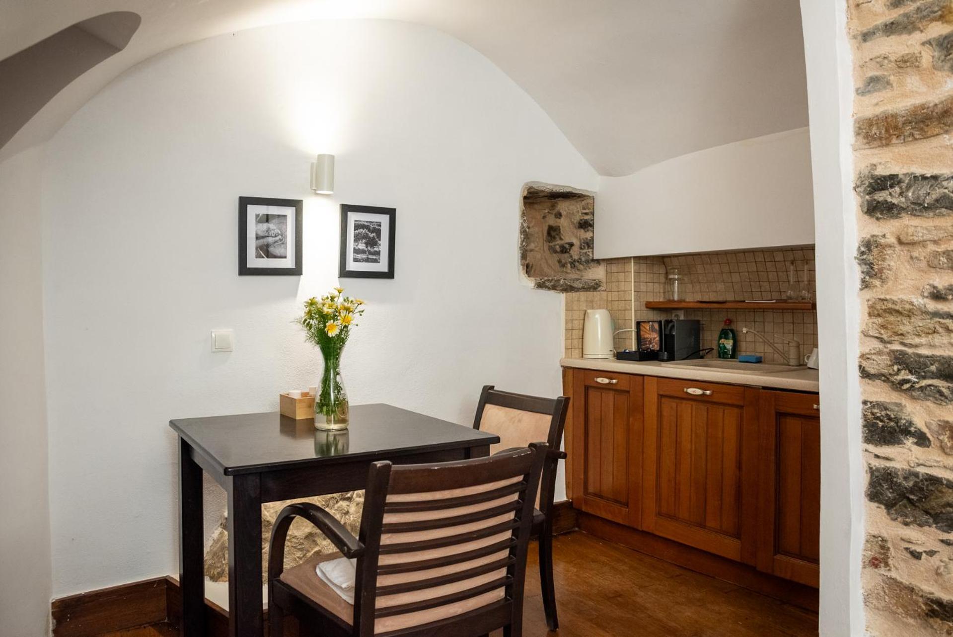 Voltes Apartment Mesta